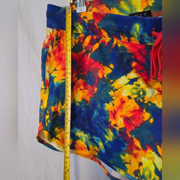 Urban Basics plus size dyed shorts - 1XL- New with tags - Picture 3 of 5